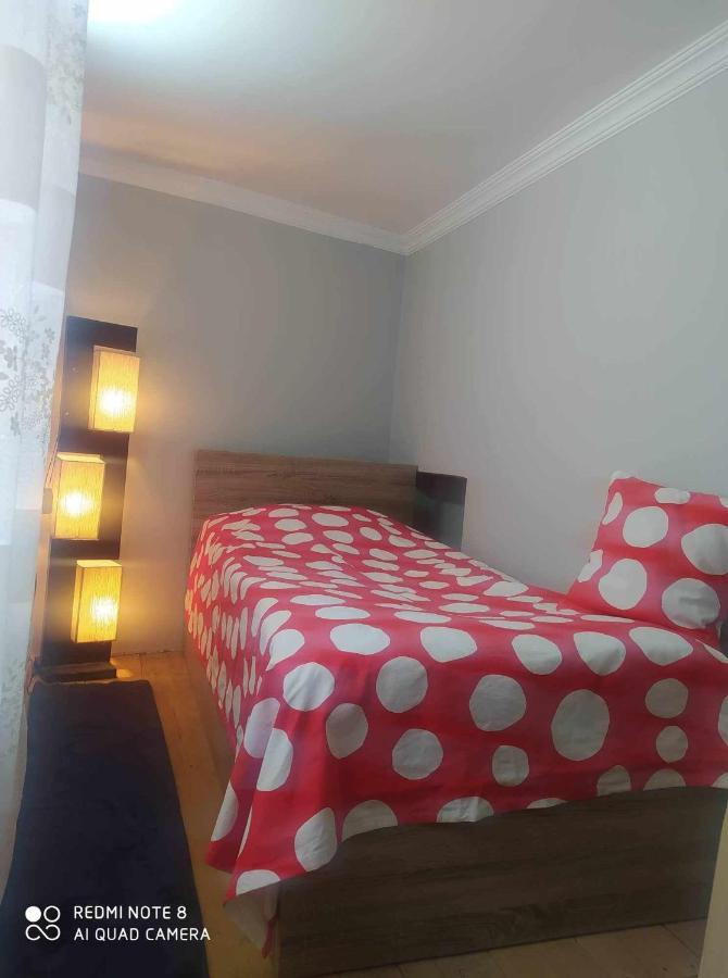 Apartment In Батуми Екстериор снимка